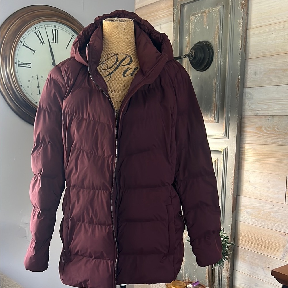 Women's Burgundy Puffer Jacket